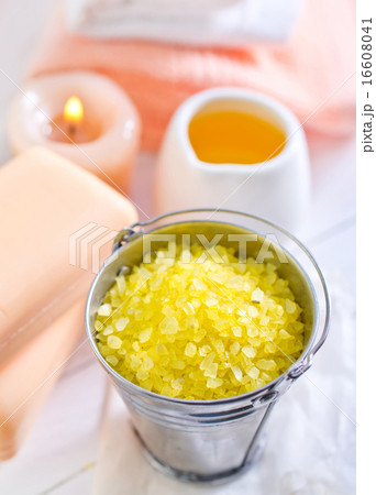 sea salt and soap 16608041