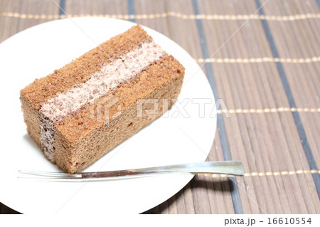 チョコレートケーキ 16610554