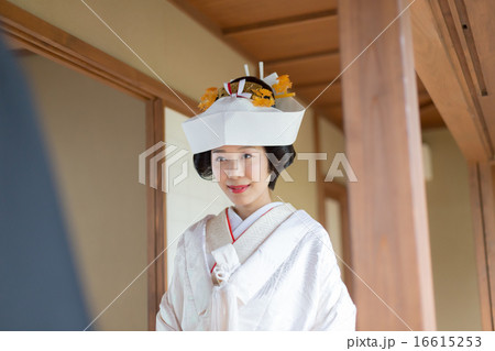 Bride's kimono by pure white dress Bride's kimono by pure white dress 16615253