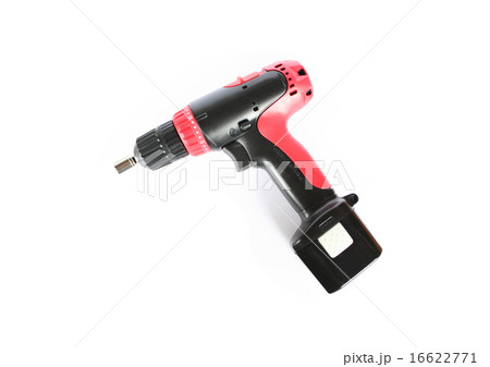 DIYや日曜大工でネジ締めや孔あけに使用する電動工具 DIYや日曜大工でネジ締めや孔あけに使用する電動工具 16622771