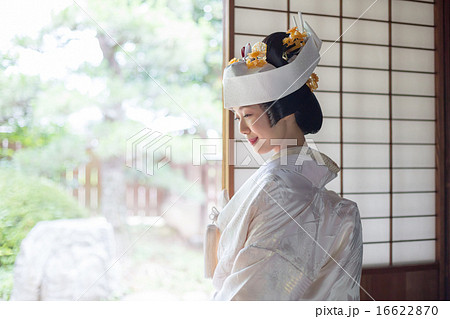Bride's kimono by pure white dress 16622870