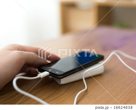 スマホ充電 16624638