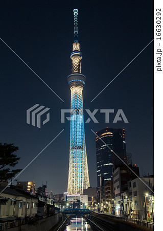 東京スカイツリー　ライトアップ　粋 16630292