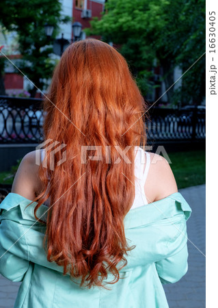 Rear view of young women 16630405