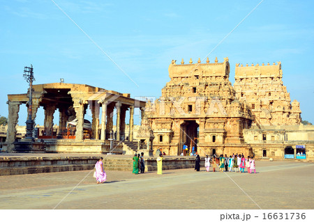 タンジャーヴールのブリハディーシュワラ寺院 16631736