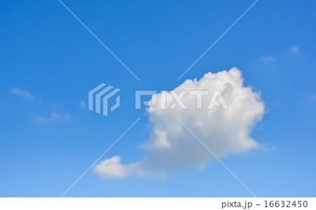 blue sky 16632450