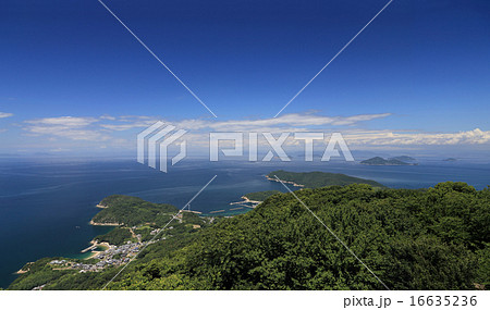 いろは丸衝突・沈没地点を沖合に望む三豊市荘内半島の先端「三崎」と備後灘にうかぶ「笠岡諸島、芸予諸島」 いろは丸衝突・沈没地点を沖合に望む三豊市荘内半島の先端「三崎」と備後灘にうかぶ「笠岡諸島、芸予諸島」 16635236