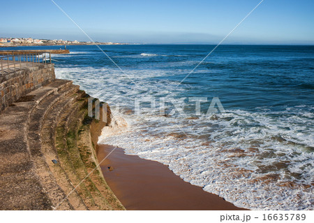 Embankment by the Atlantic Ocean 16635789