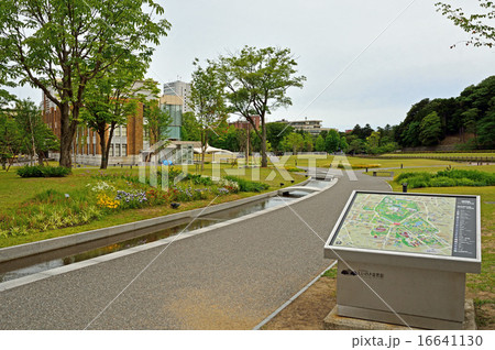 金沢散歩:石川県政記念しいのき迎賓館 金沢散歩:石川県政記念しいのき迎賓館 16641130