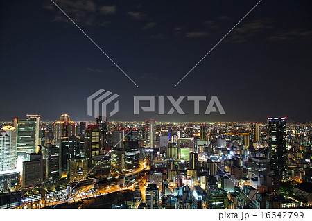 大阪梅田スカイビルからの夜景 大阪梅田スカイビルからの夜景 16642799