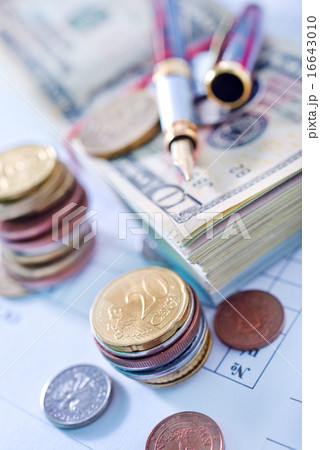 money money 16643010