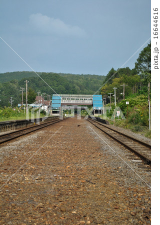 北海道小樽市・JR塩谷駅構内 北海道小樽市・JR塩谷駅構内 16644616