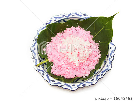 thai dessert ,thai sweets on the lai-thai dish 16645463