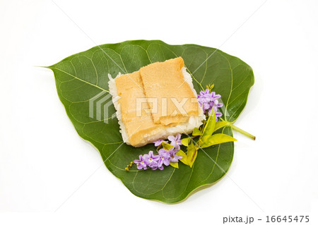 thai dessert ,sweet egg on top sticky rice thai dessert ,sweet egg on top sticky rice 16645475