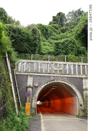 横浜市　東隧道　トンネル 16647596