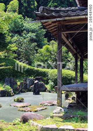 碧巌寺の日本庭園 16648460