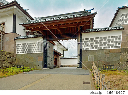 金沢散歩：河北門・一の門　金沢城公園 16648497