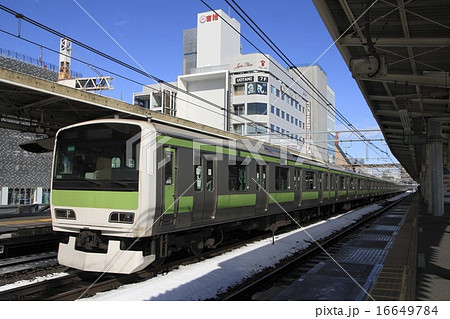 雪の日の山手線E231系500番台 16649784
