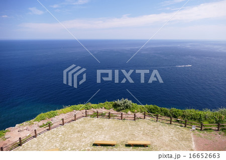 【大バエ灯台】 長崎県平戸市生月町御崎 【大バエ灯台】 長崎県平戸市生月町御崎 16652663