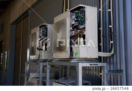 エアコンのメンテナンス　エアコンの点検サービス 16657548