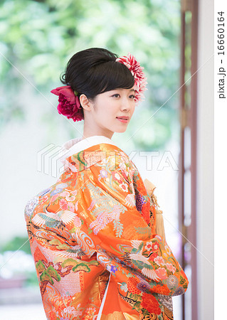 Bride's kimono by "Wasou" Bride's kimono by "Wasou" 16660164