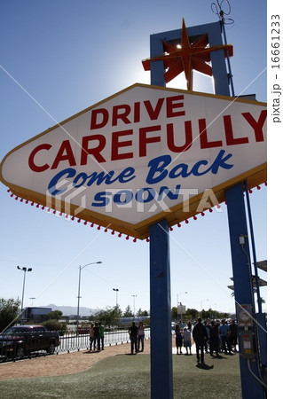 アメリカ　ネバダ州　ラスベガスの観光名所　ウエルカムサイン 16661233