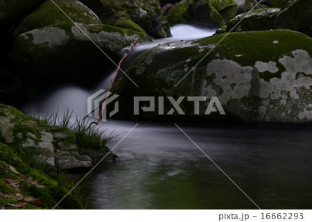 渓谷 渓谷 16662293