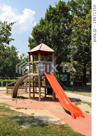 Children's slide Children's slide 16671350