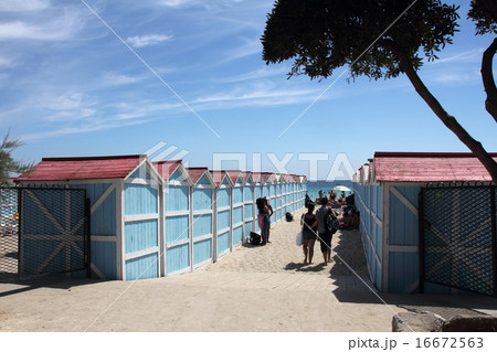 Cabins on the beach mondeo, Palermo Sicily 16672563