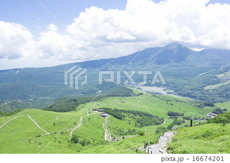 車山高原から見た景色 16674201