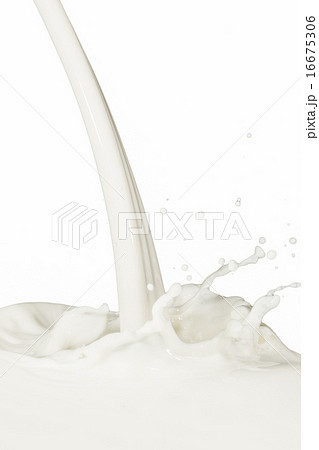 milk splash 16675306