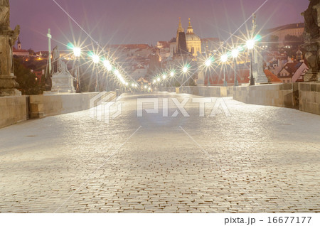 karlov bridge 16677177
