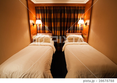 Room of a cruise ship 16678788