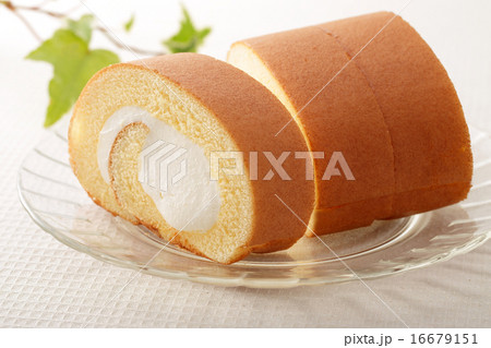 ロールケーキ 16679151