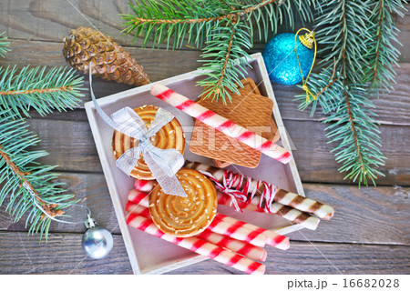 biscuit tubes biscuit tubes 16682028