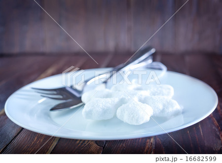 tableware 16682599