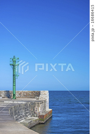 Baltic Sea, entrance of the seaport Baltic Sea, entrance of the seaport 16686415