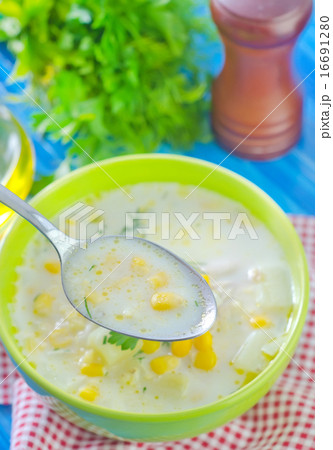 fresh soup 16691280