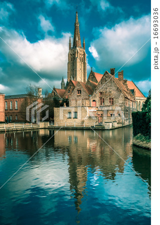 The picturesque city landscape in Bruges, Belgium 16693036