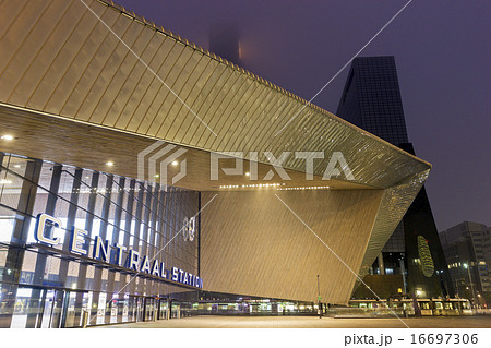 Rotterdam Central railway station Rotterdam Central railway station 16697306