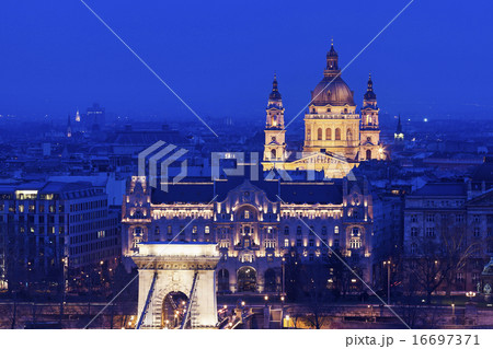 Illuminated cityscape with Saint Stephen's Basilica Illuminated cityscape with Saint Stephen's Basilica 16697371
