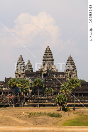 Angkor temple complex 16698148