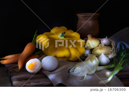 Harvest still life with vegetables in the dark Harvest still life with vegetables in the dark 16706300