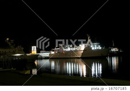ship at night ship at night 16707185