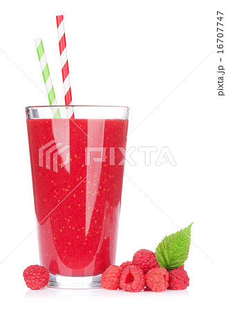 Raspberry smoothie 16707747