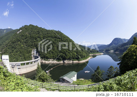 宮城県大崎市 鳴子ダムと荒雄湖（魚眼レンズ使用） 16710111