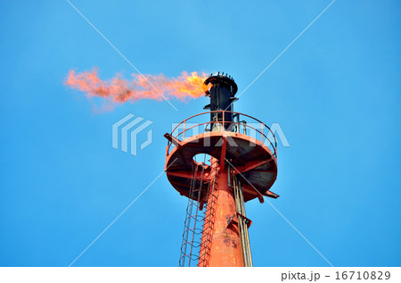 煙突の火 16710829