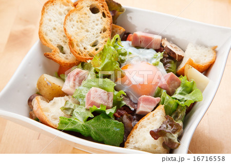 シーザーサラダ シーザーサラダ 16716558