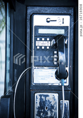 外国の公衆電話 16716908