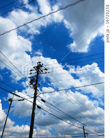 空と電柱 空と電柱 16720258